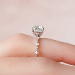 2.0CT Cushion Cut Moissanite Diamond Engagement Ring