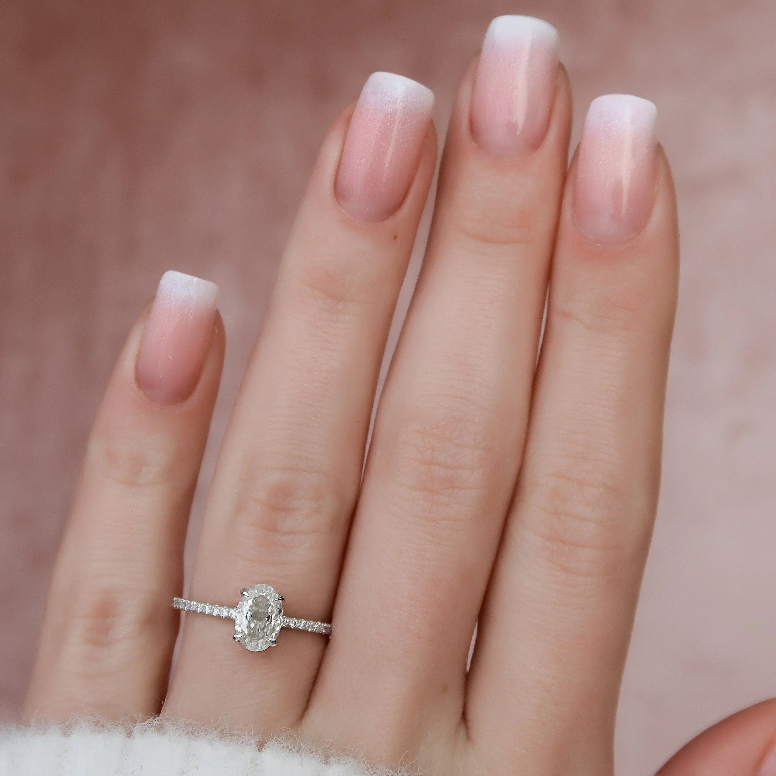 fine moissanite jewelery. Fine quality moissanite ring, moissante engagement ring, moissanite diamond alternative, natural moissanite ring