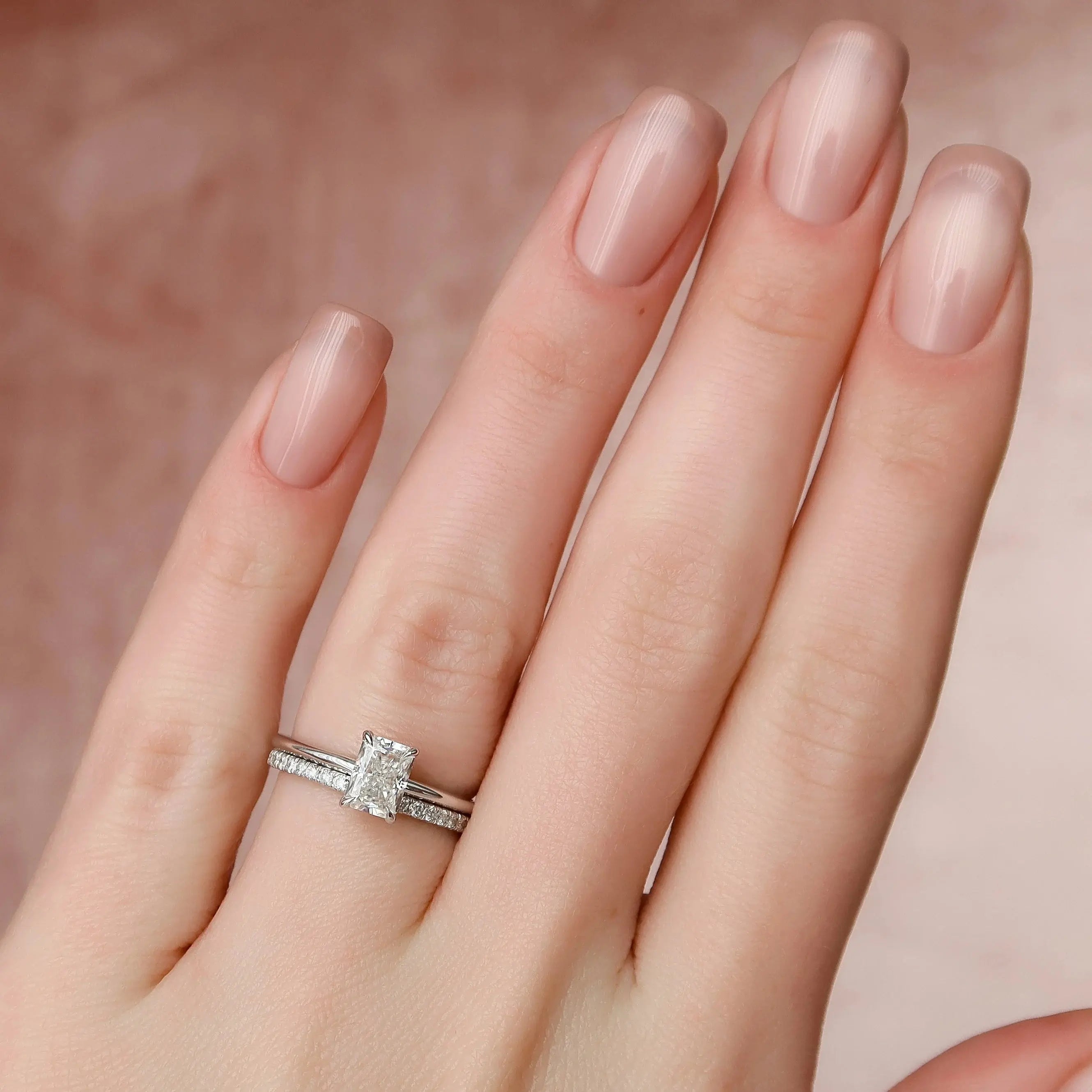 fine moissanite jewelery. Fine quality moissanite ring, moissante engagement ring, moissanite diamond alternative, natural moissanite ring