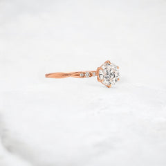 infinite-shine-round-curved-love-moissanite-engagement-ring-0-9-ct-rose-gold-gemfora-2