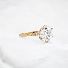 infinite-shine-round-curved-love-moissanite-engagement-ring-3-ct-yellow-gold-gemfora-2
