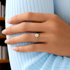 infinite-shine-round-curved-love-moissanite-engagement-ring-model-gemfora-3