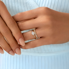 infinite-shine-round-curved-love-moissanite-engagement-ring-model-gemfora-5