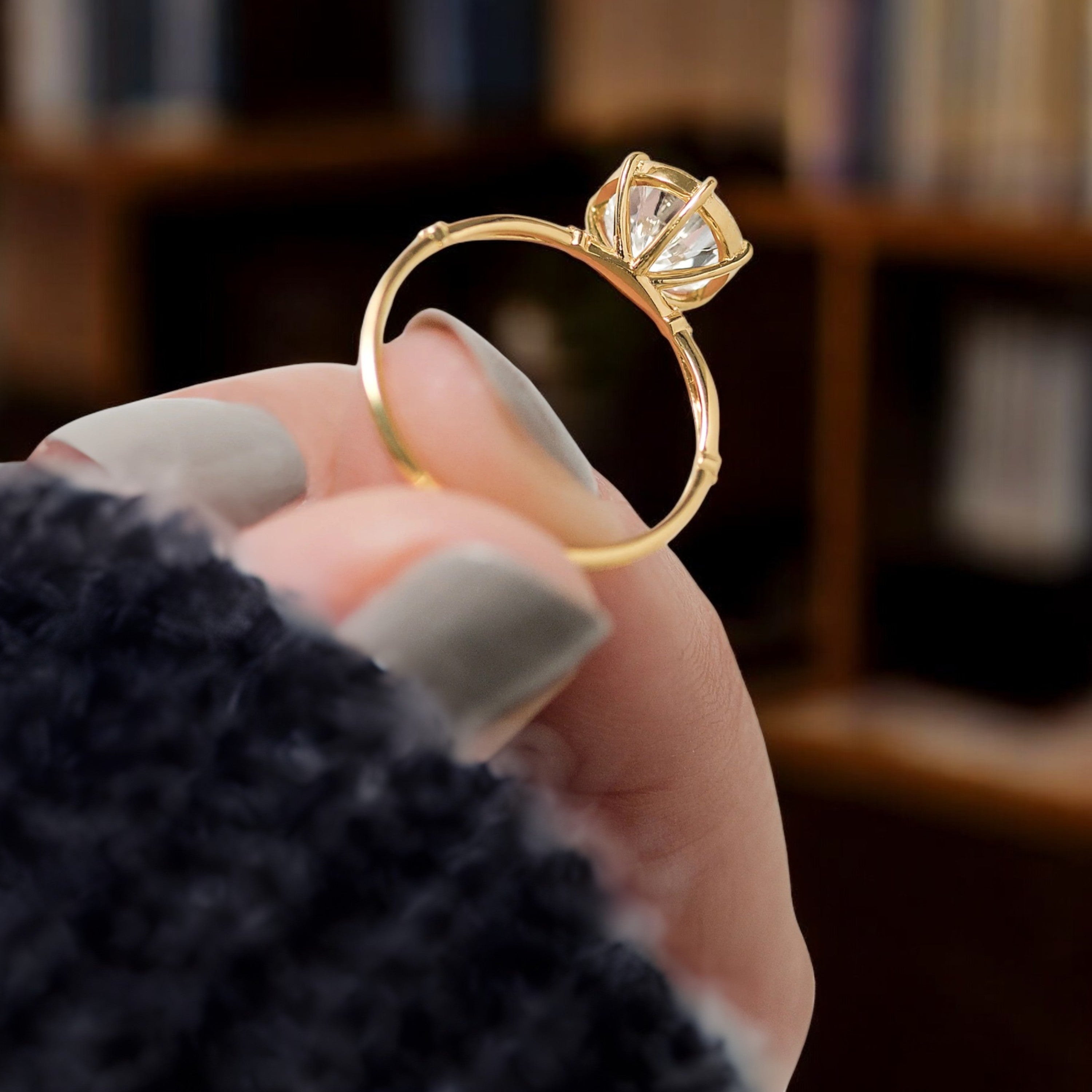 infinity-glow-round-moissanite-engagement-eternal-pave-ring-model-gemfora-7