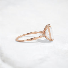 infinity-light-emerald-fire-twisted-moissanite-engagement-ring-3-ct-rose-gold-gemfora-3