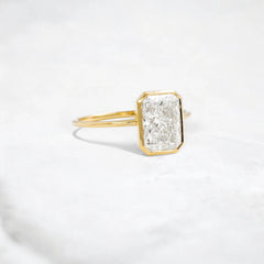 luminous-bezel-radiant-cut-2ct-moissanite-diamond-ring-3