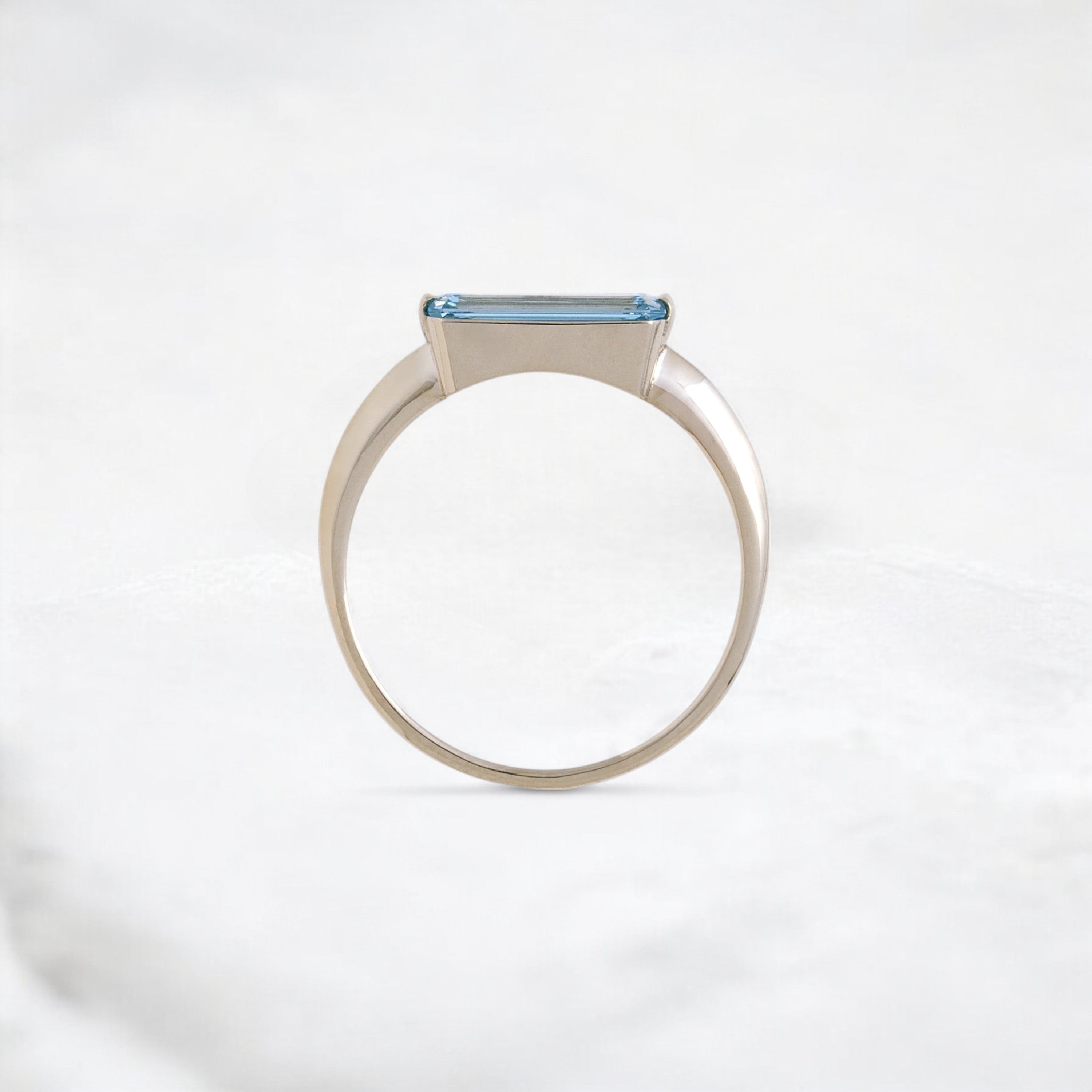 ocean-verse-emerald-blue-diamond-engagement-solitaire-ring-1-40-ct-white-gold-gemfora-3