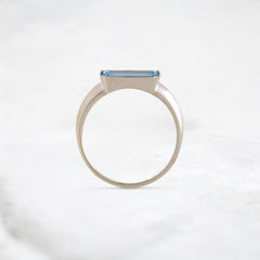 ocean-verse-emerald-blue-diamond-engagement-solitaire-ring-1-40-ct-white-gold-gemfora-3