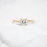 pictorial-princess-cut-2ct-focal-diamond-engagement-ring-1