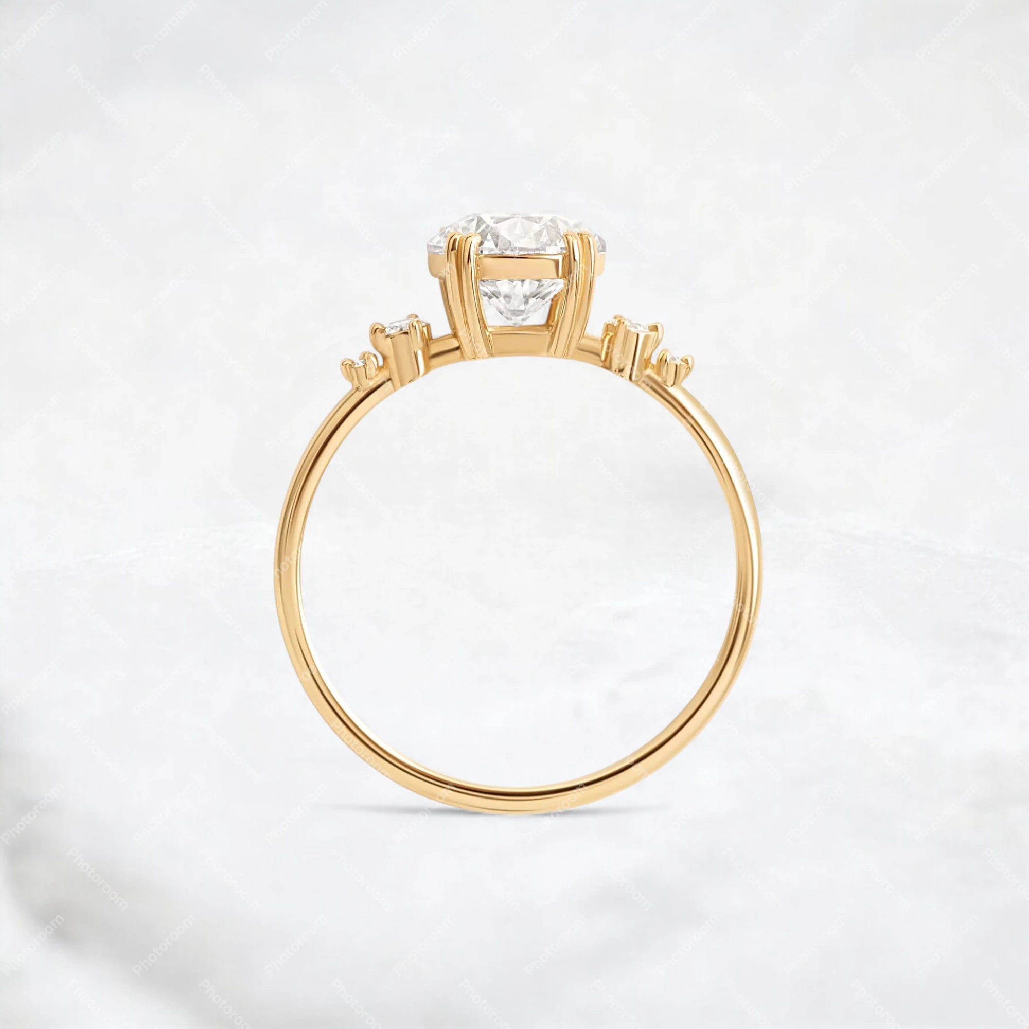 pictorialround-cut-moissanite-diamond-halo-engagement-ring-10