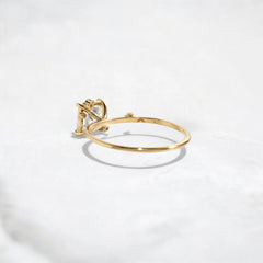 princess-cut-2ct-moissanite-diamond-engagement-ring-7_df5df9bb-0147-4e24-be11-f174e153db75