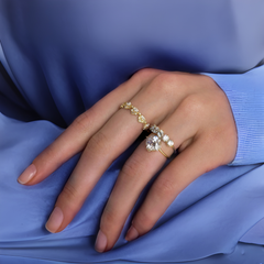 pure-halo-round-brilliant-moissanite-engagement-ring-model-1-ct-yellow-gold-gemfora-10