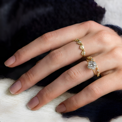 pure-halo-round-brilliant-moissanite-engagement-ring-model-1-ct-yellow-gold-gemfora-4