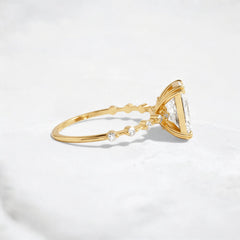 radiant-cut-1.5ct-halo-style-focal-diamond-engagement-ring-4