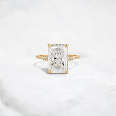 radiant-cut-2ct-focal-diamond-halo-engagement-ring-1