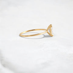 radiant-stone-elegance-2ct-solitaire-engagement-ring-6