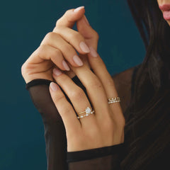 round-cut-2ct-cluster-style-moissanite-engagement-ring-6