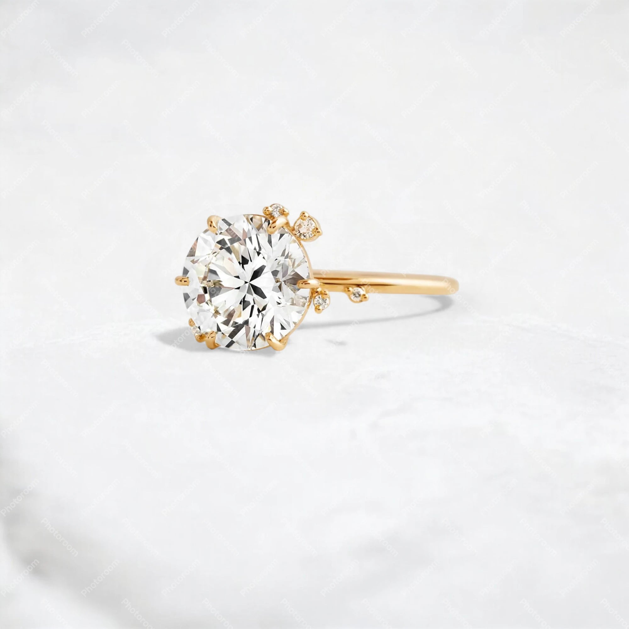 round-cut-2ct-cluster-style-moissanite-engagement-ring-8