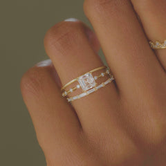 royal-grace-2ct-princess-cut-focal-diamond-engagement-ring-2