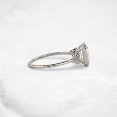 silent-luster-emerald-cluster-bezel-moissanite-engagement-ring-1-ct-platinum-gemfora-3