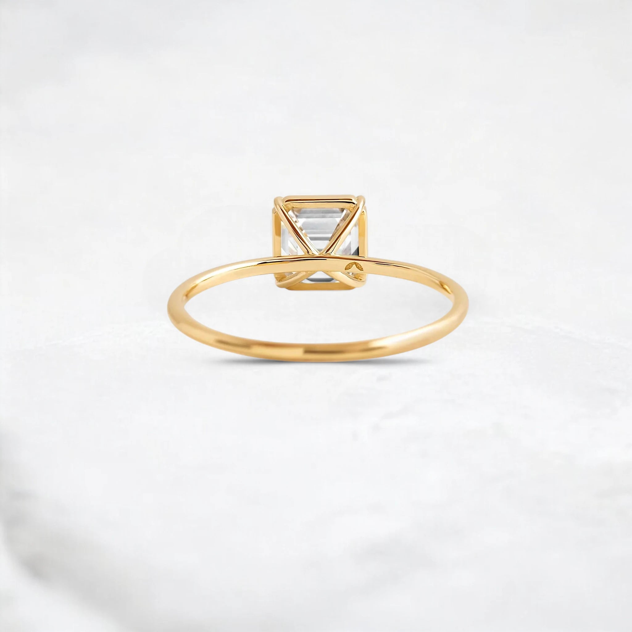 solitaire-asscher-cut-2.5ct-focal-engagement-ring-3