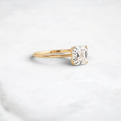 Solitaire Asscher Cut 2.5CT Moissanite Focal Engagement Four Prongs Solid 14k Gold