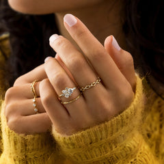 starpetal-whispers-round-cluster-love-engagement-ring-model-gemfora-4