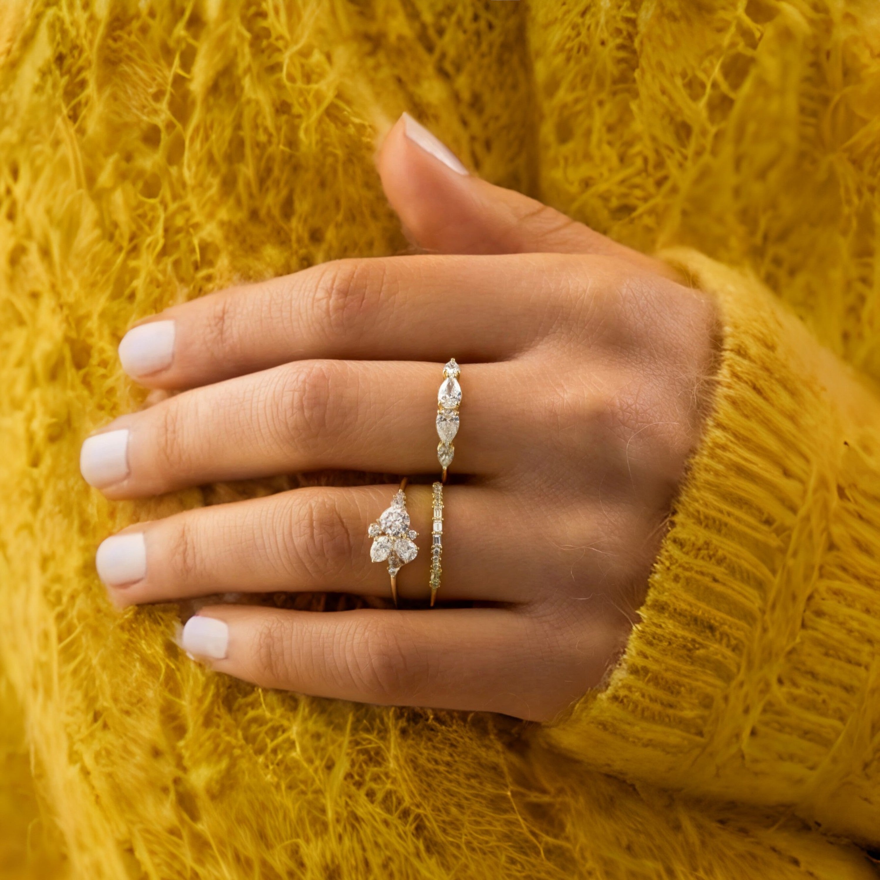 starpetal-whispers-round-cluster-love-engagement-ring-model-gemfora-5