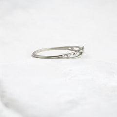 unity-shine-round-criss-cross-women_s-pave-wedding-band-ring-platinum-gemfora-4