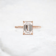 whispers-of-eternity-emerald-pave-diamond-engagement-ring-2-50-ct-rose-gold-gemfora-1