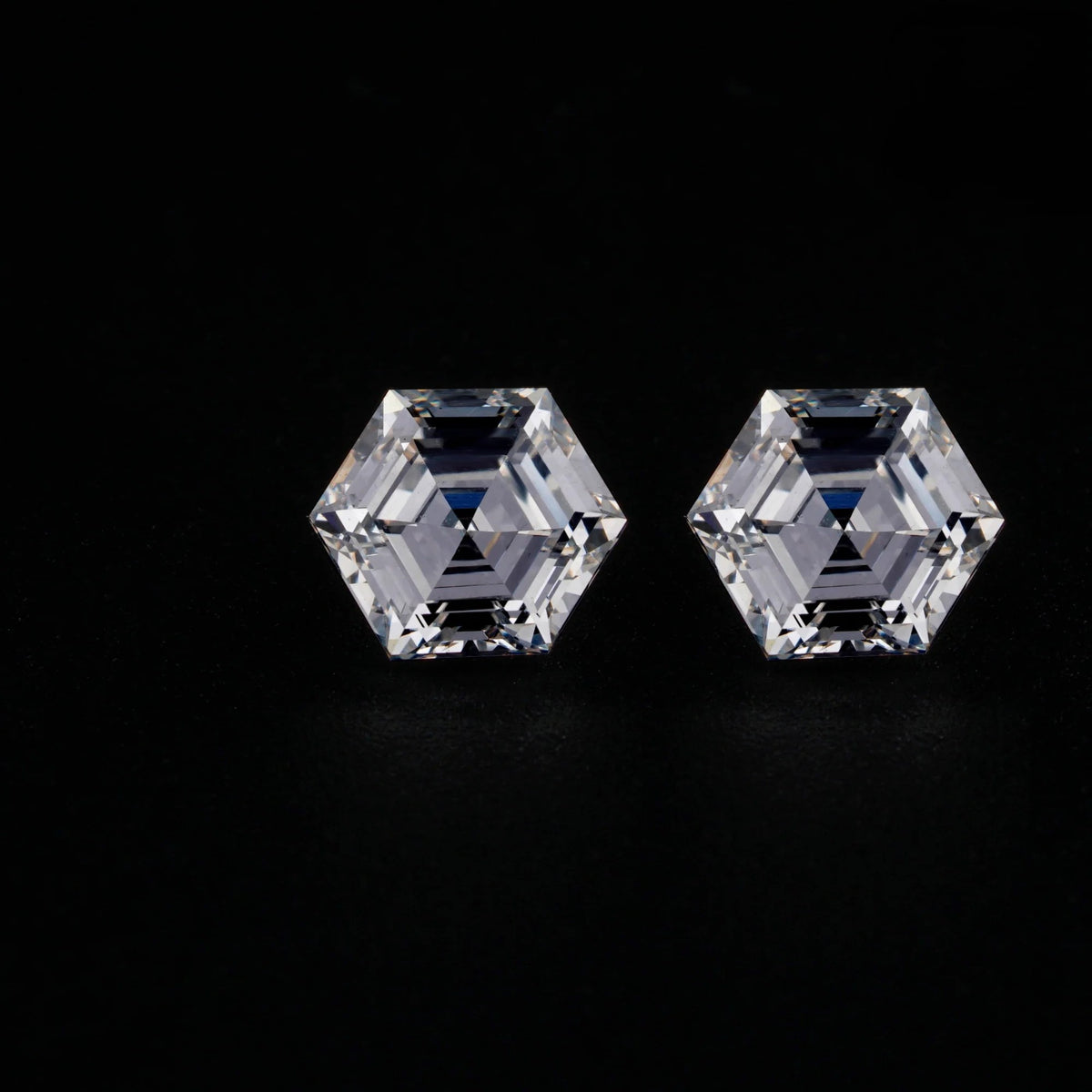 0.20ct-hexagon-lab-grown-diamond-pair