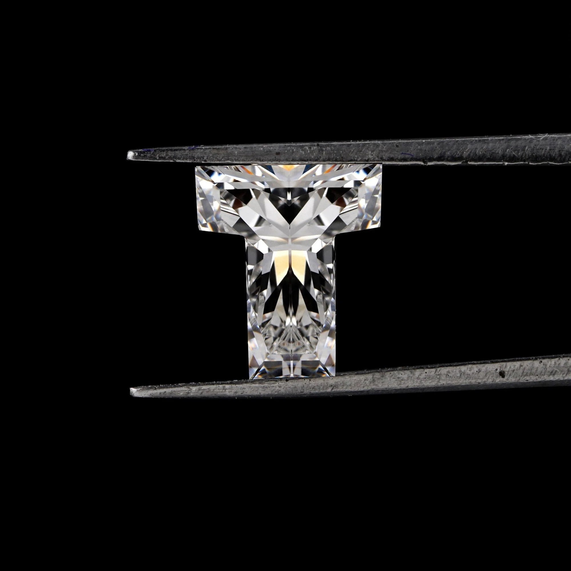 0.25ct-t-shape-lab-grown-diamond