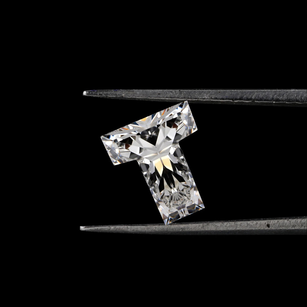 0.25ct-t-shape-lab-grown-diamond