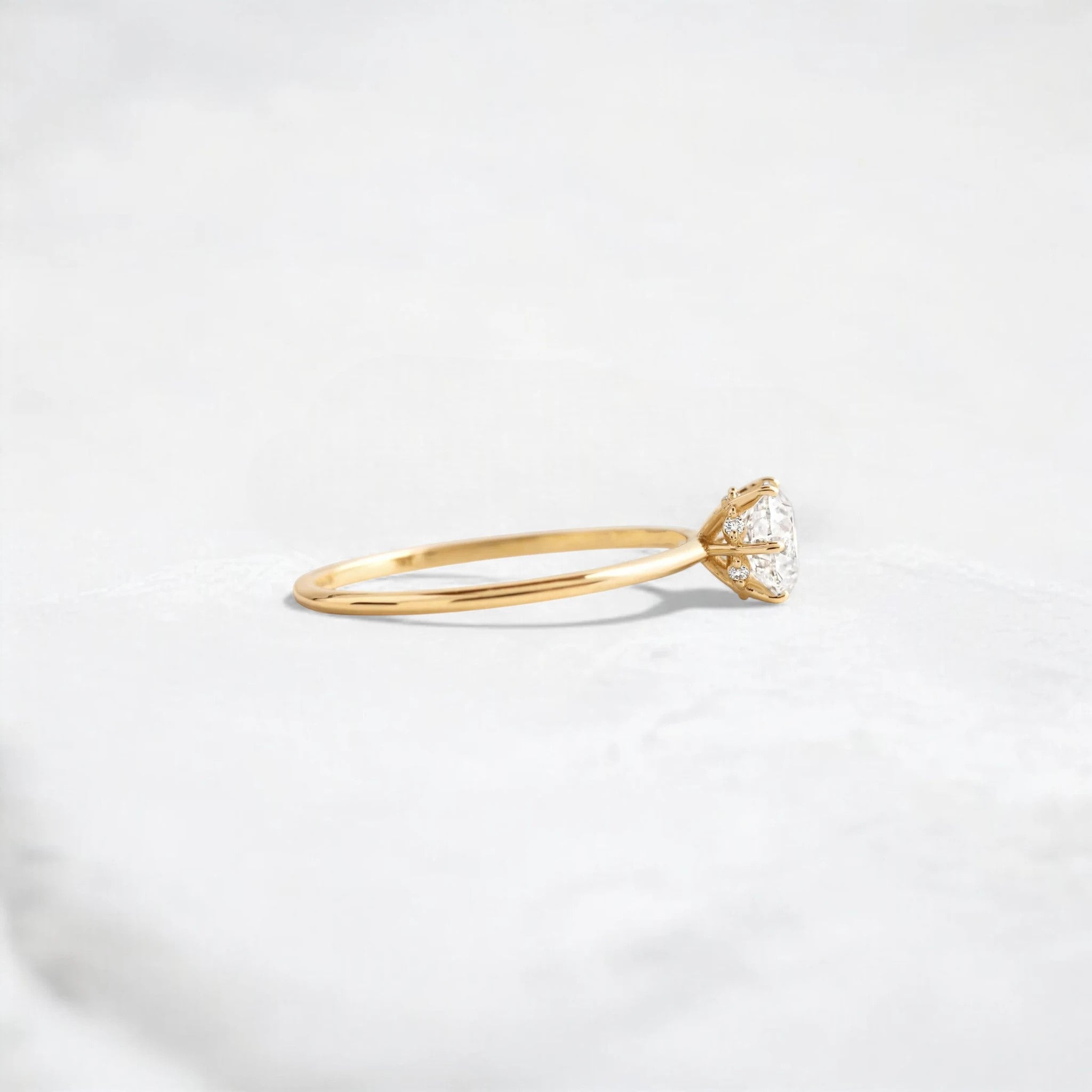 0.70ct-golden-round-cut-moissanite-diamond-engagement-ring-yellow-gold-gemfora-3