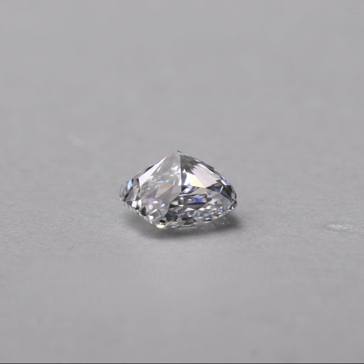 0.96ct-cushion-cut-lab-grown-diamond