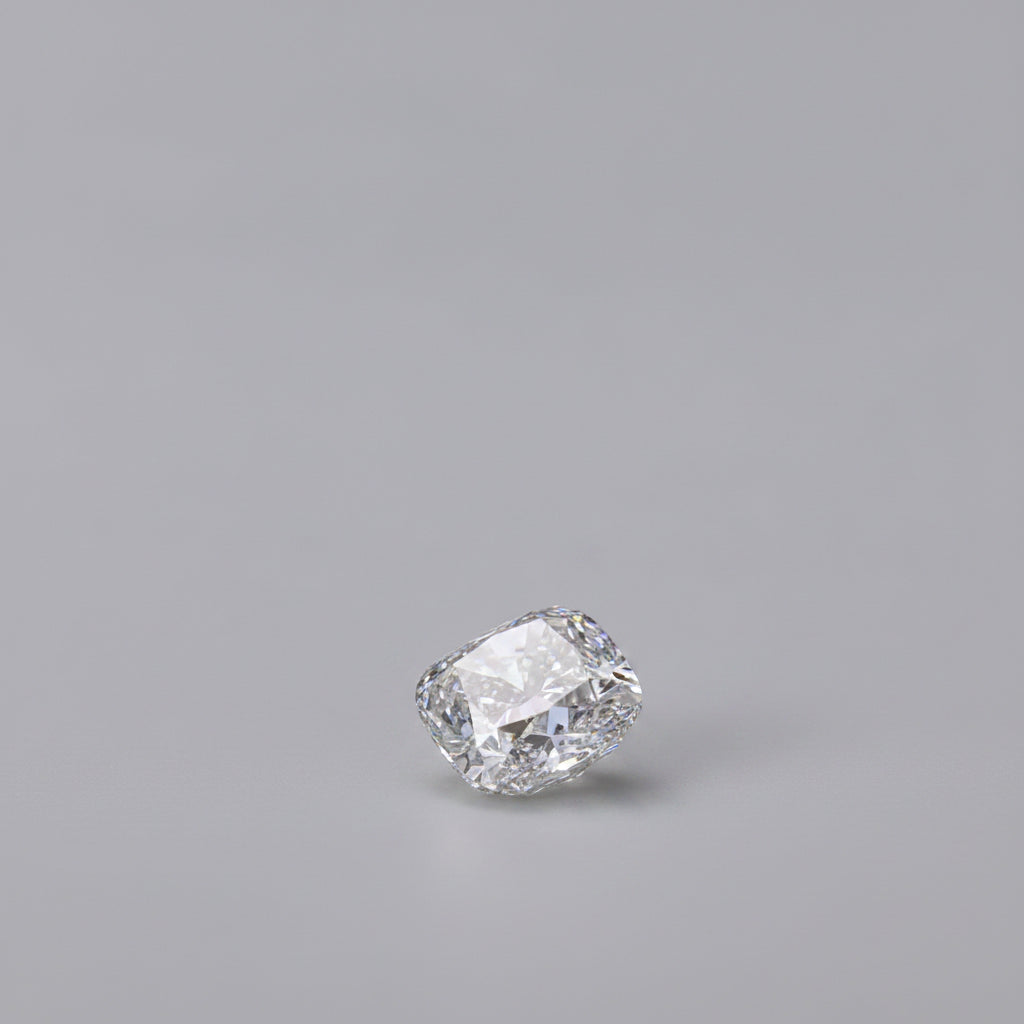 0.96ct-cushion-cut-lab-grown-diamond