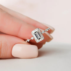 2-5-ct-emerald-cut-solitaire-lab-grown-engagement-ring