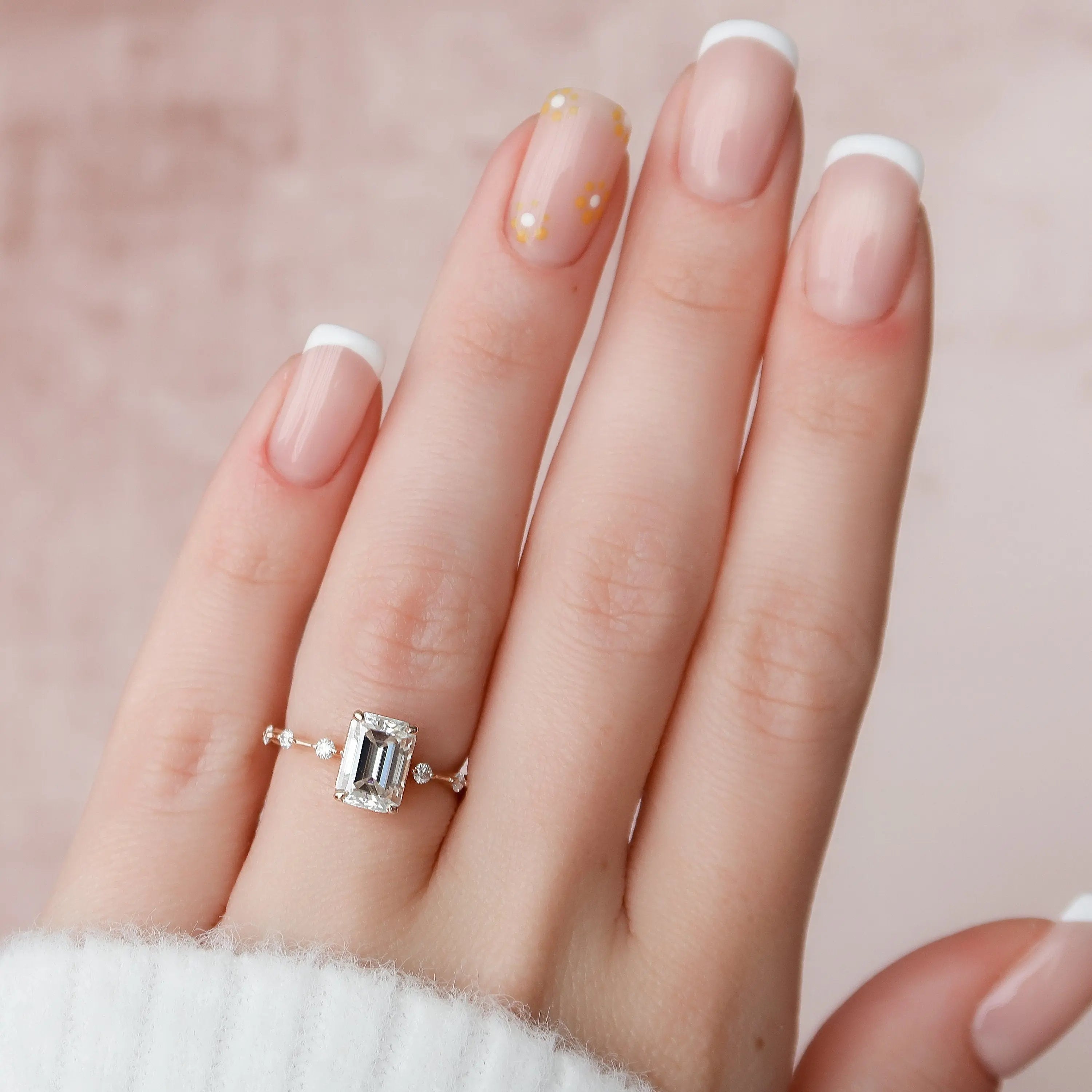 2-ct-emerald-cut-solitaire-lab-grown-engagement-ring