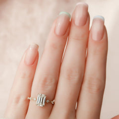 2-ct-emerald-cut-solitaire-lab-grown-engagement-ring