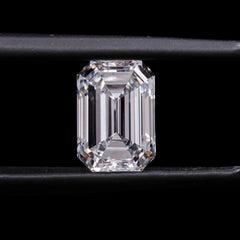 2.02ct-emerald-cut-lab-grown-diamond_2
