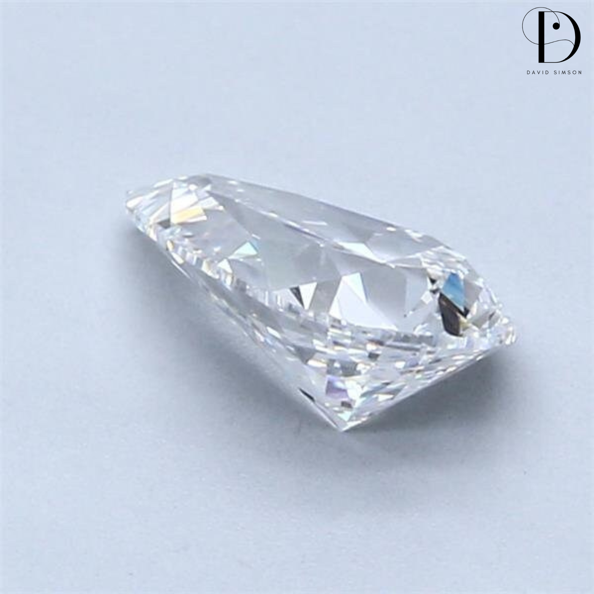 1.0CT Pear Cut Lab-Grown Diamond
