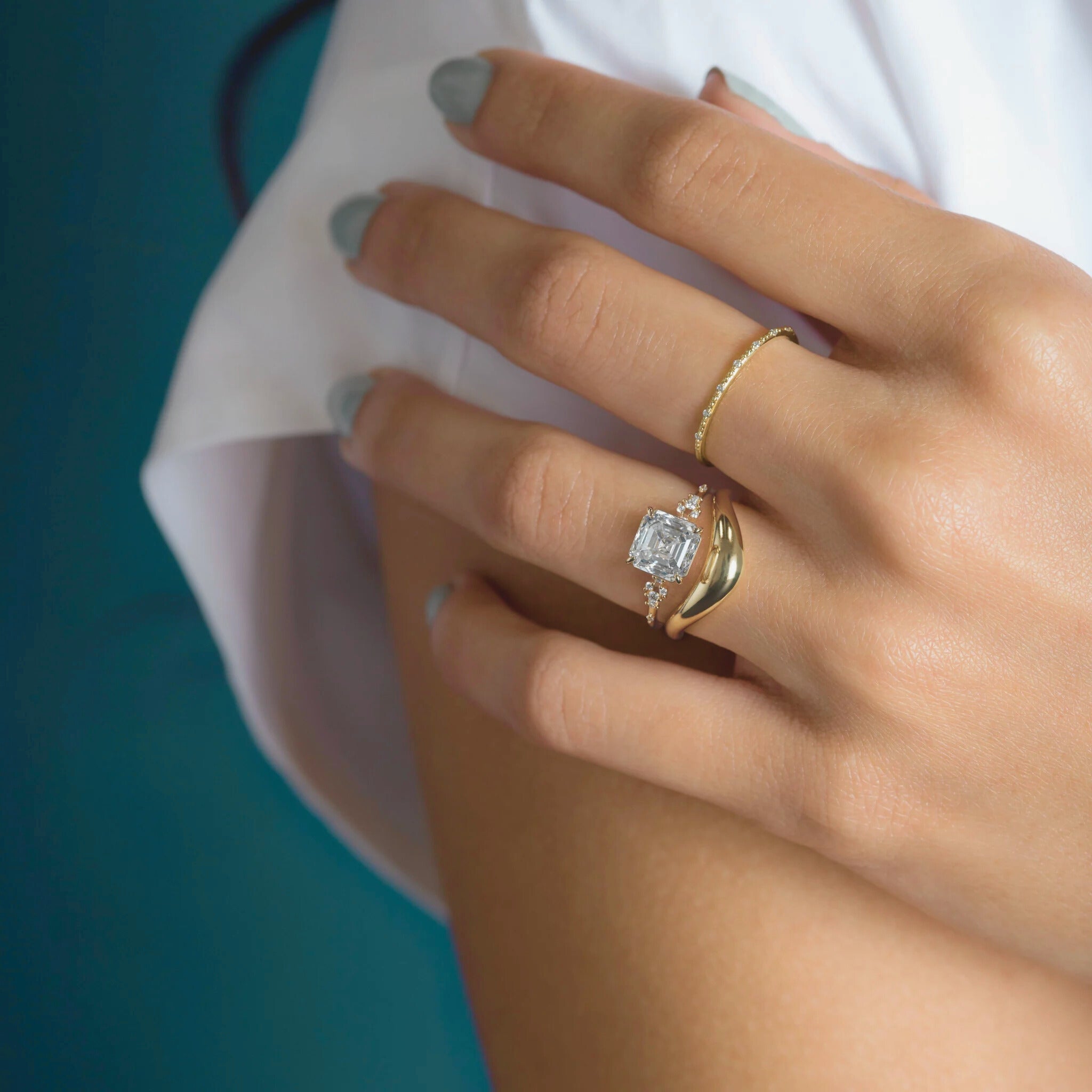 2ct-asscher-cut-engagement-ring-with-cluster-band-2