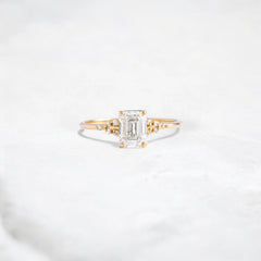 2ct-emerald-cut-cluster-moissanite-dimond-engagement-ring-6