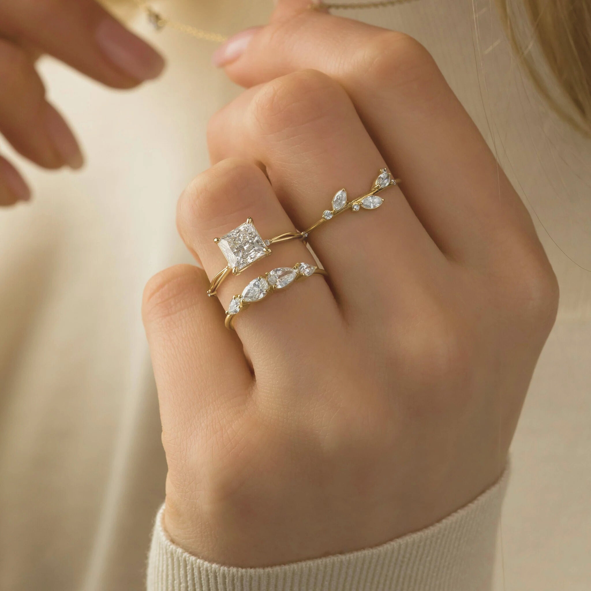 2ct-princess-cut-mossainite-diamond-twisted-engagement-ring-2