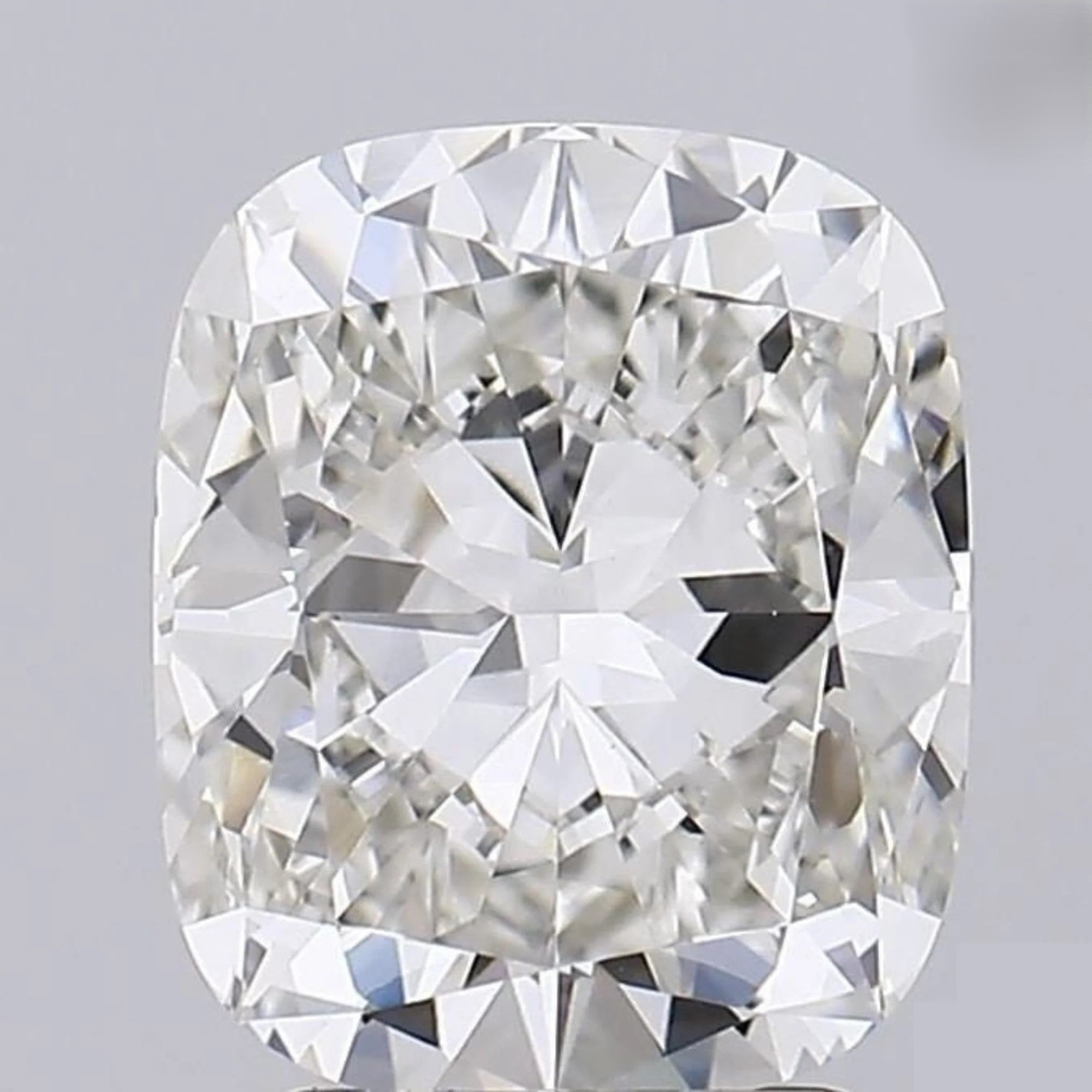 3.04ct-cushion-cut-lab-grown-diamond_3