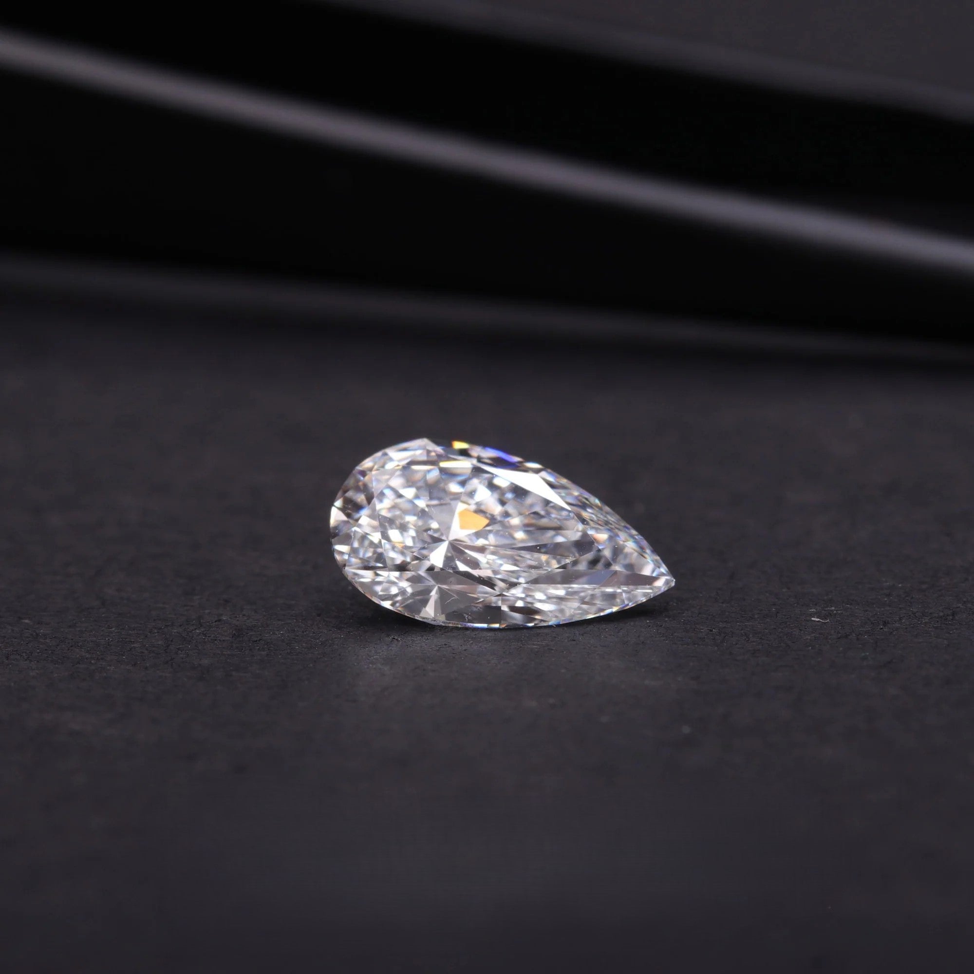 3.14ct-pear-cut-lab-grown-diamond_2