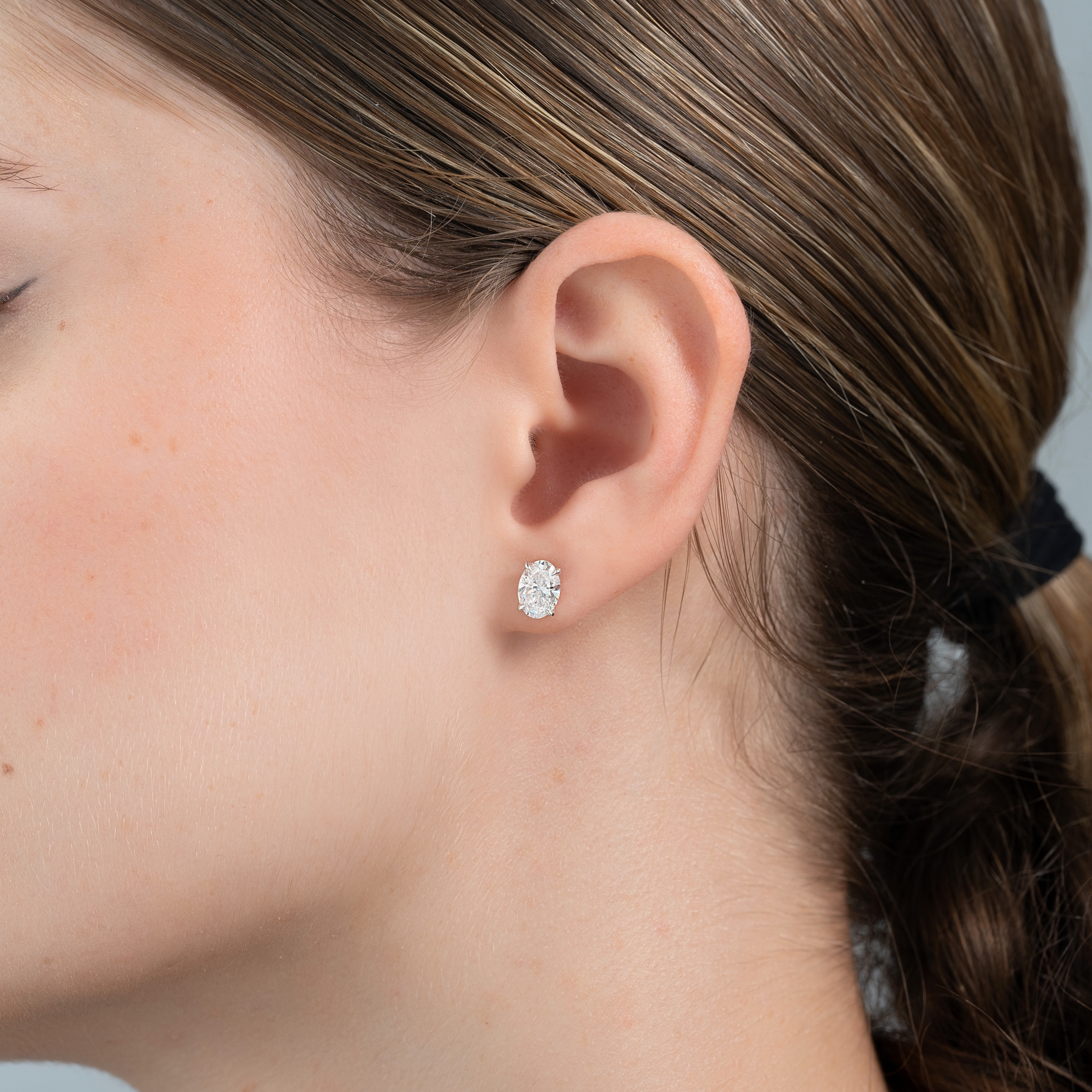 2-carat-oval-lab-grown-stud-earrings-in-14k-white-gold-22