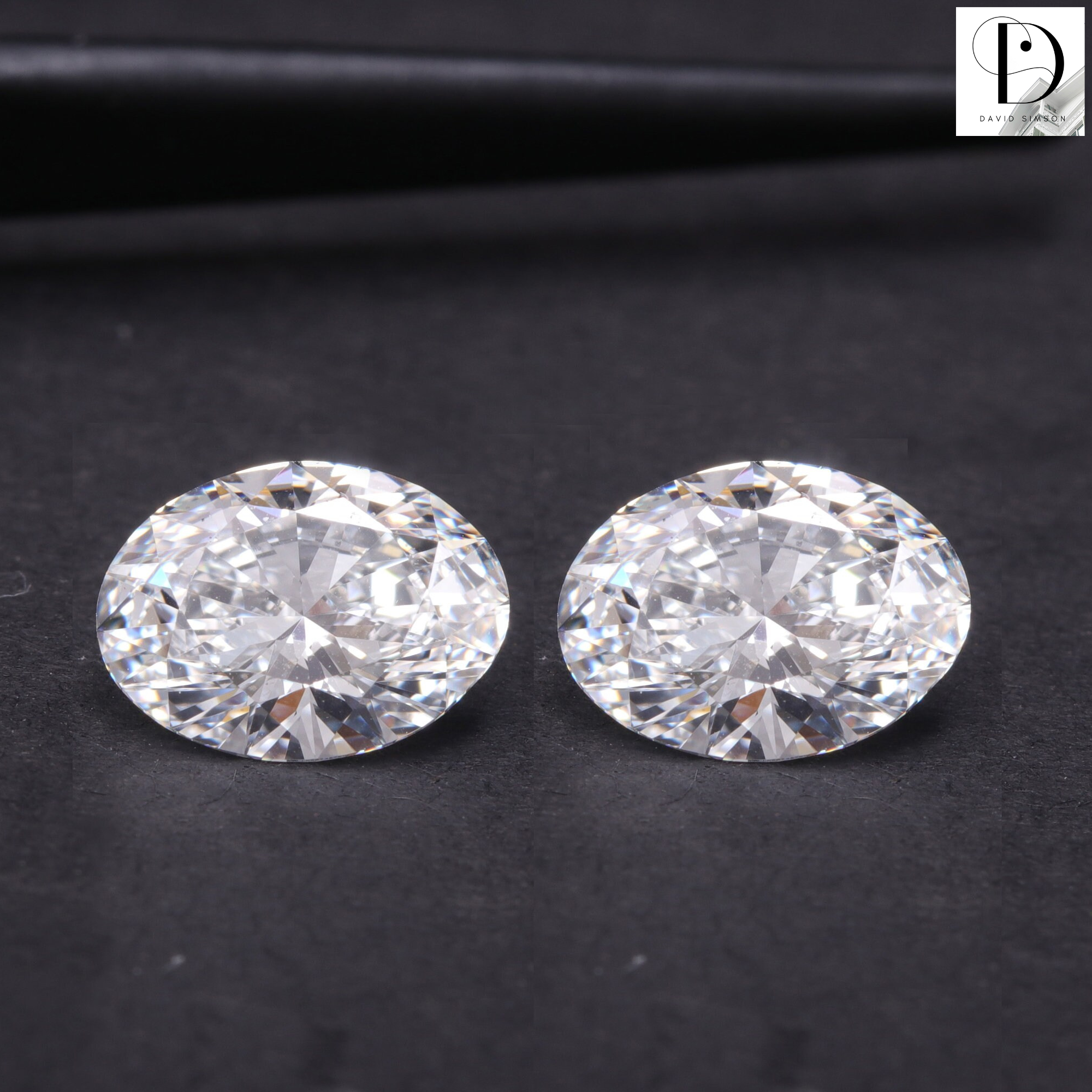 0.20CT Oval Cut Lab-Grown Diamond Pair