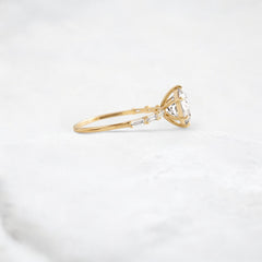 Aura-Lineage-Golden-Pave-Ring-with-Round-Baguette-Sparkle-2-ct-yellow-gold-gemfora-3