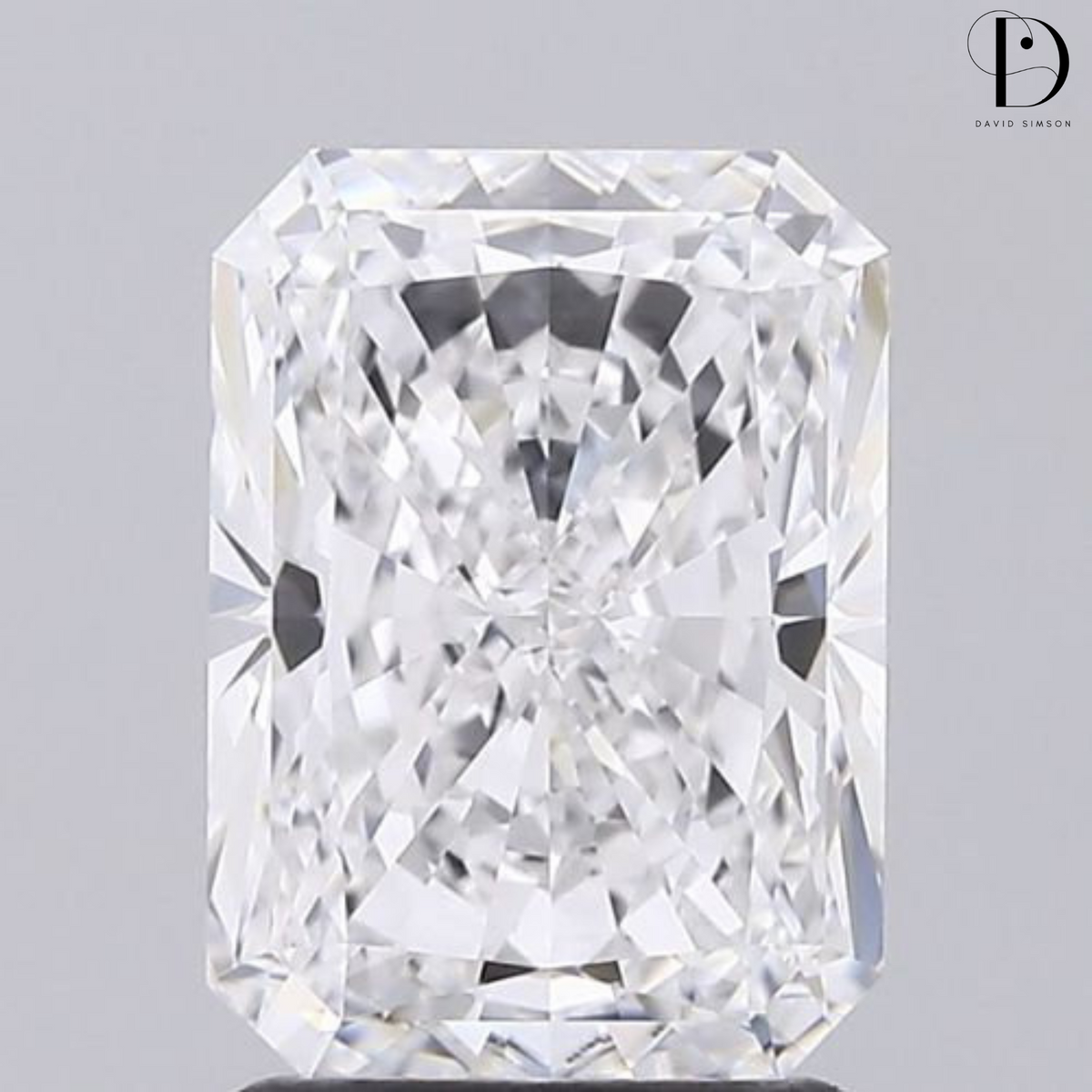 2.0CT Radiant Cut Lab-Grown Diamond